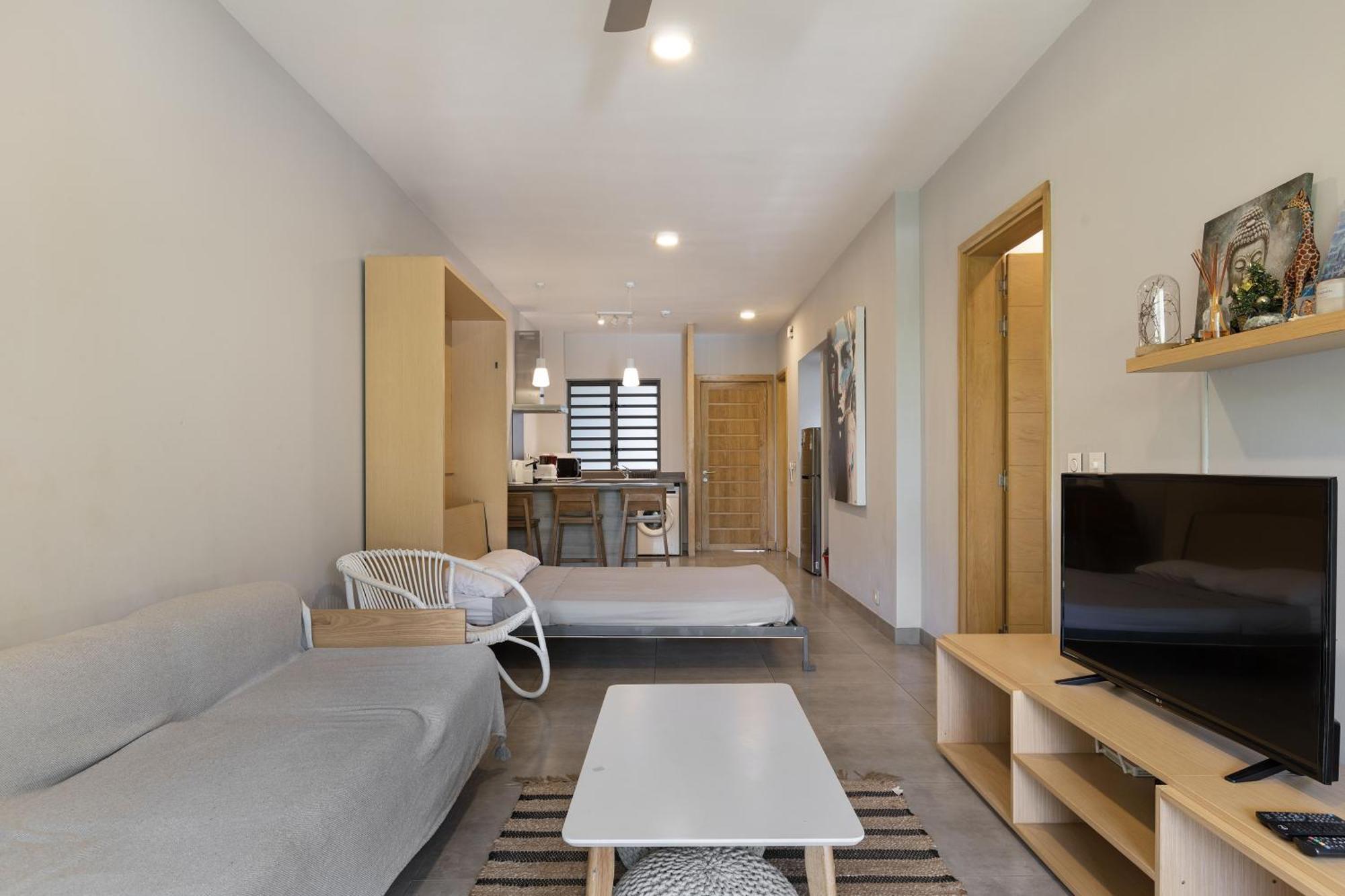 Choisy Les Bains M2 Apartment *