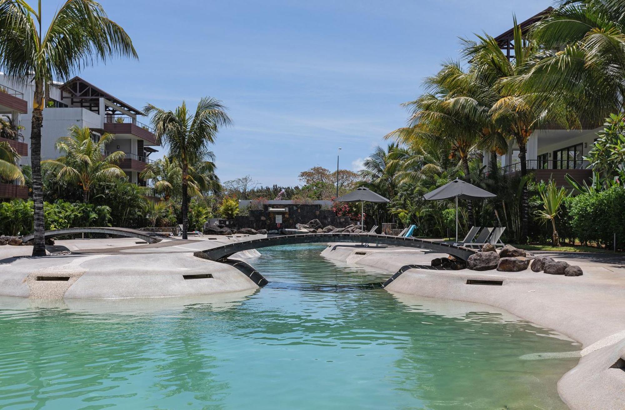 Choisy Les Bains M2 * Grand Baie
